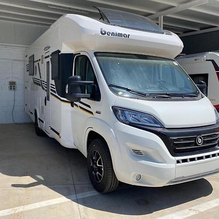 Magnifica Autocaravana Adria Matrix Axess 670Sl Granada Eksteriør billede